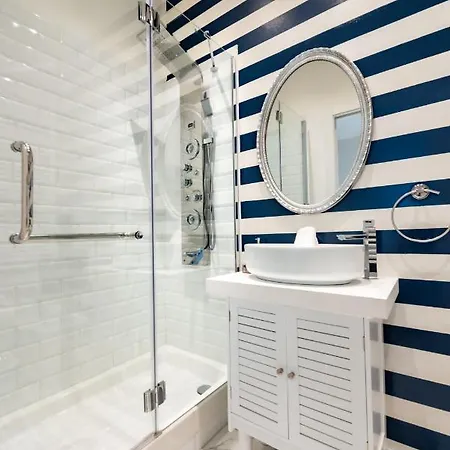 L'ora Blu Boutique بيت ضيافة *
