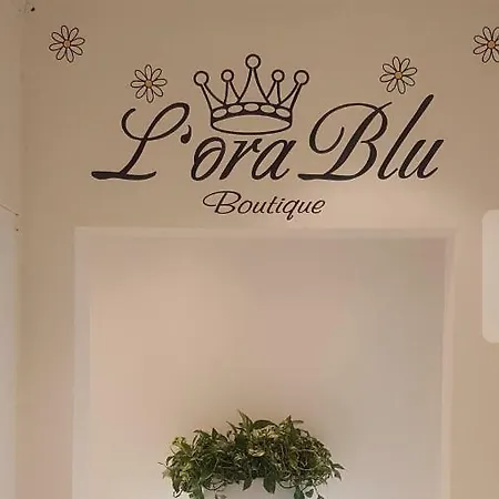 L'ora Blu Boutique Πανσιόν