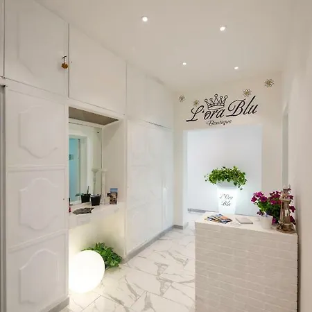 L'ora Blu Boutique Πανσιόν