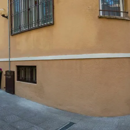 Πανσιόν L'ora Blu Boutique *