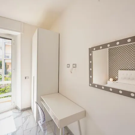 L'ora Blu Boutique Πανσιόν