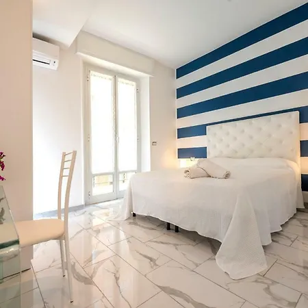 Πανσιόν L'ora Blu Boutique